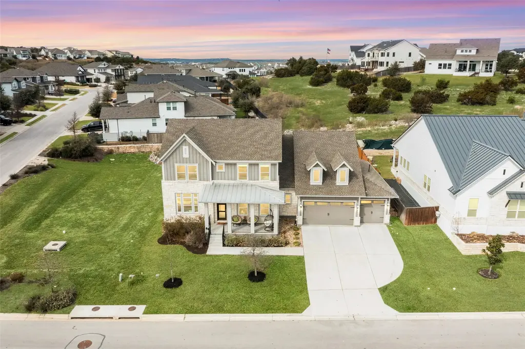 121 Starfire Drive, Dripping Springs