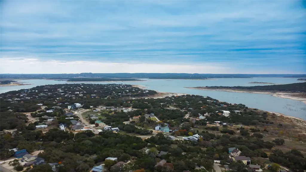 1186 Canyon Lake Drive, Canyon Lake