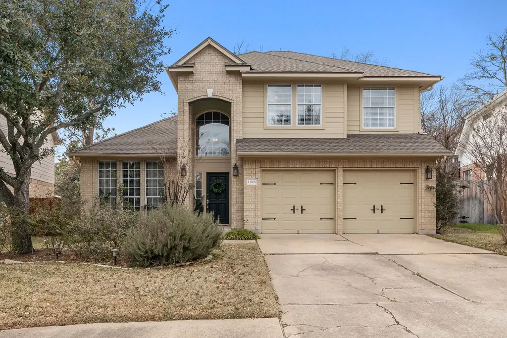 13208 Calf Roping Trail, Austin