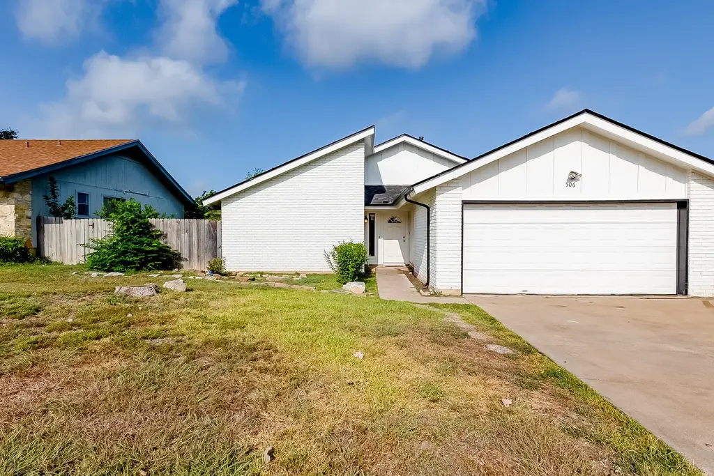 506 Stonebridge Drive, Round Rock