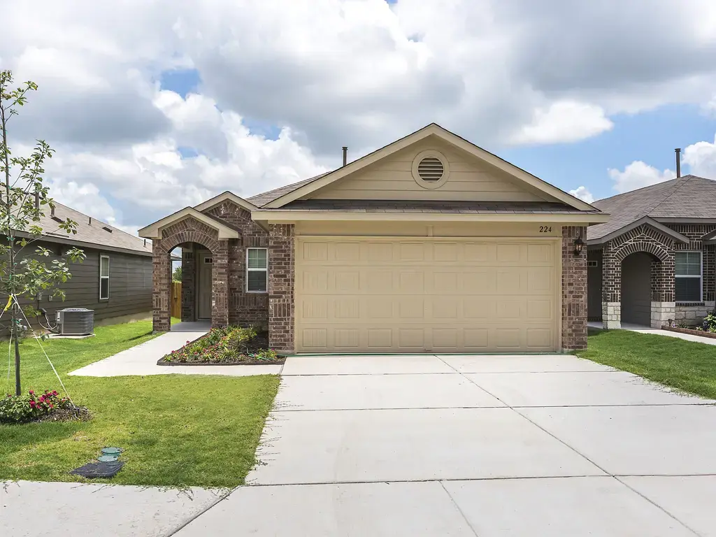 224 Lake Glen, San Marcos