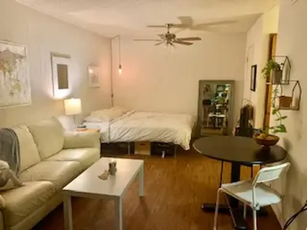 105 E 31 Street 101, Austin