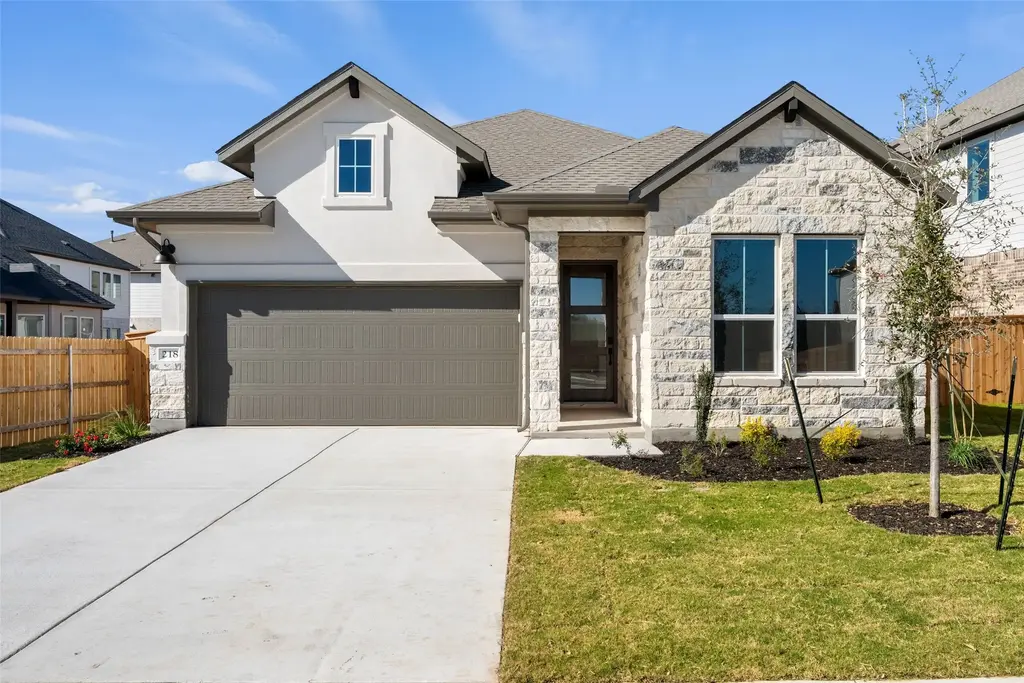 218 Craigends Yew Lane, Dripping Springs