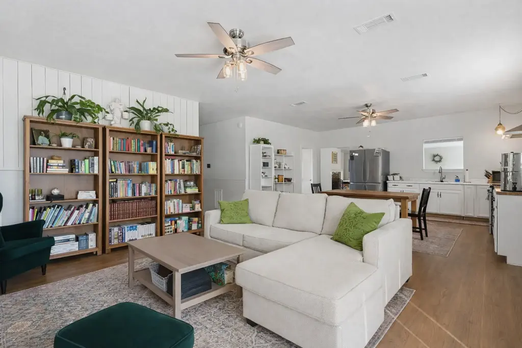 1350 County Road 256, Liberty Hill