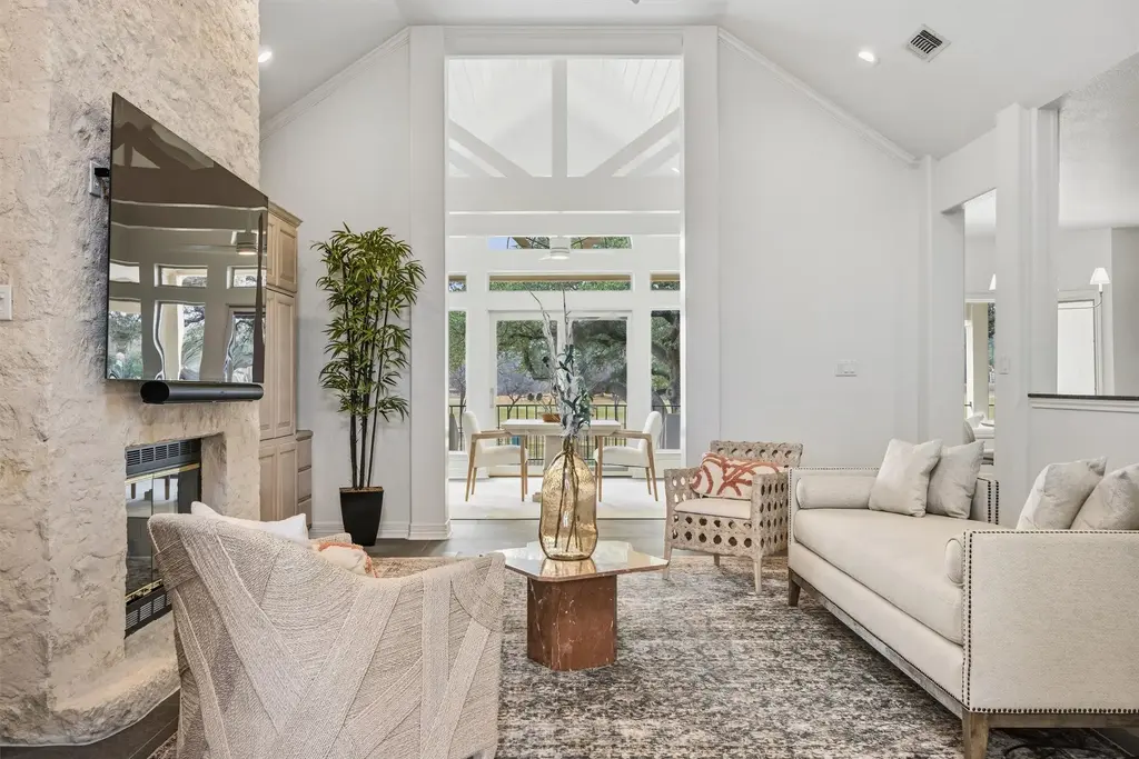 700 Shadow Hill Road, Horseshoe Bay