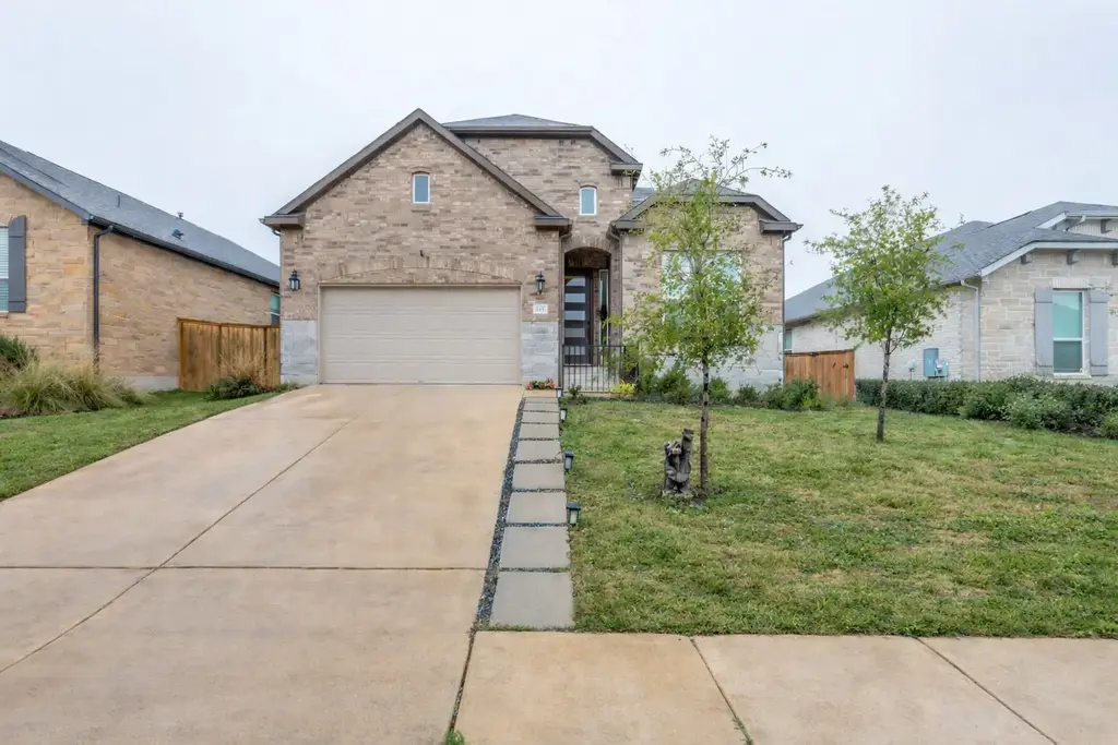 142 Milam Creek Drive, Kyle