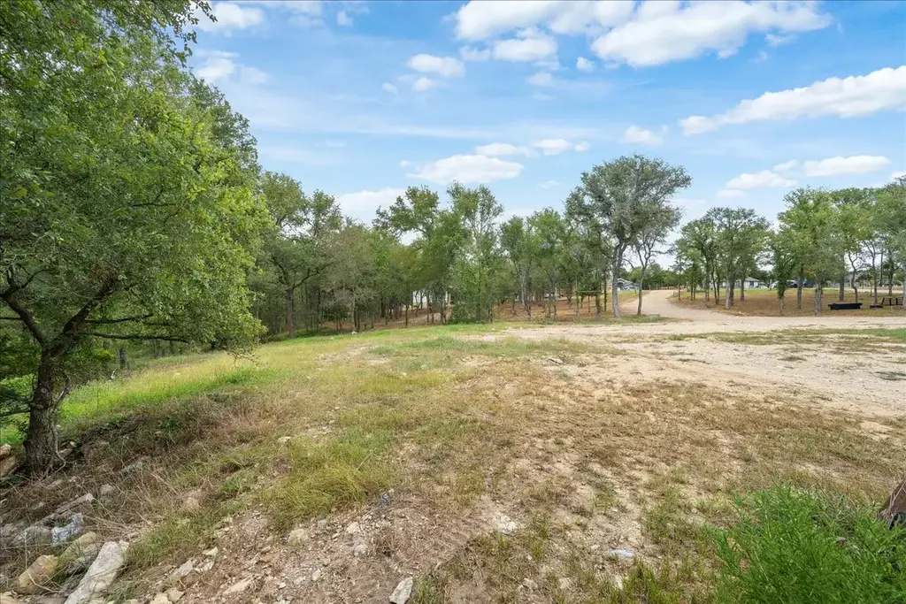 143 Chandler Cove, Cedar Creek