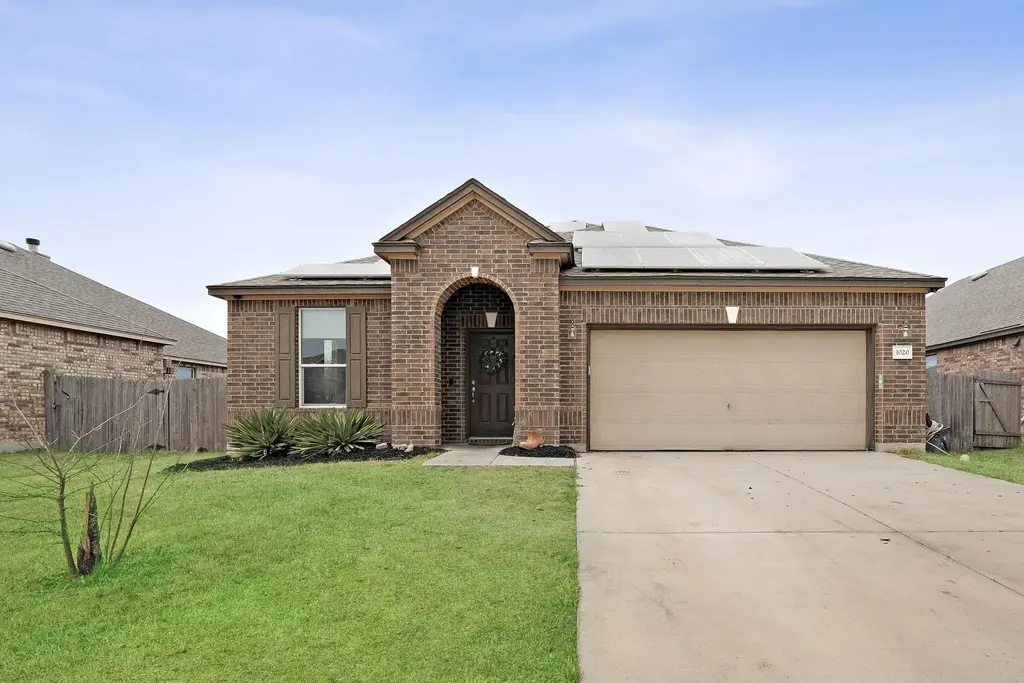 1020 Estes Park, Taylor