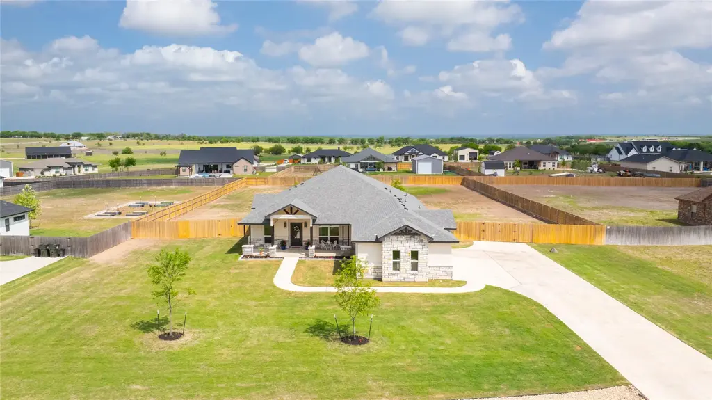 942 Inka Road, Salado