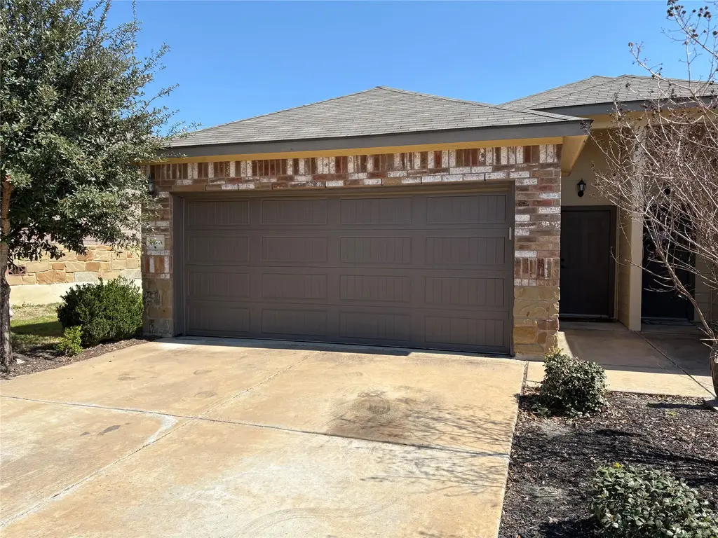 436 Jack Rabbit Lane A, Buda