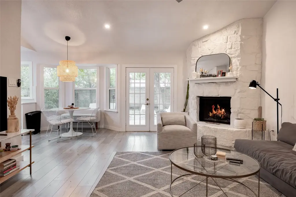 4601 Candletree Lane, Austin