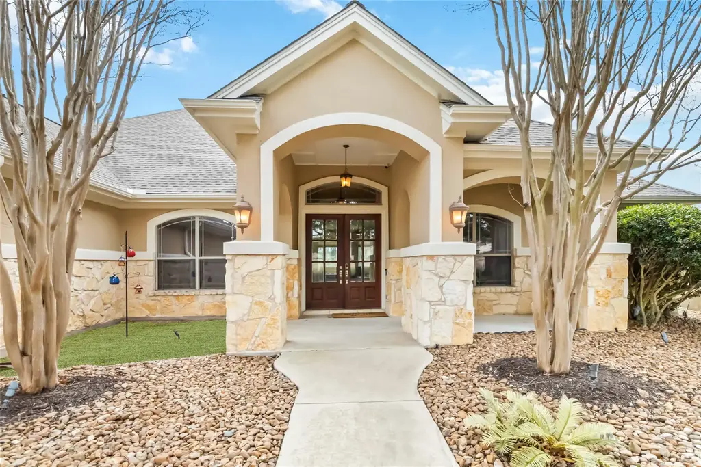 108 Standing Oak Drive, Georgetown