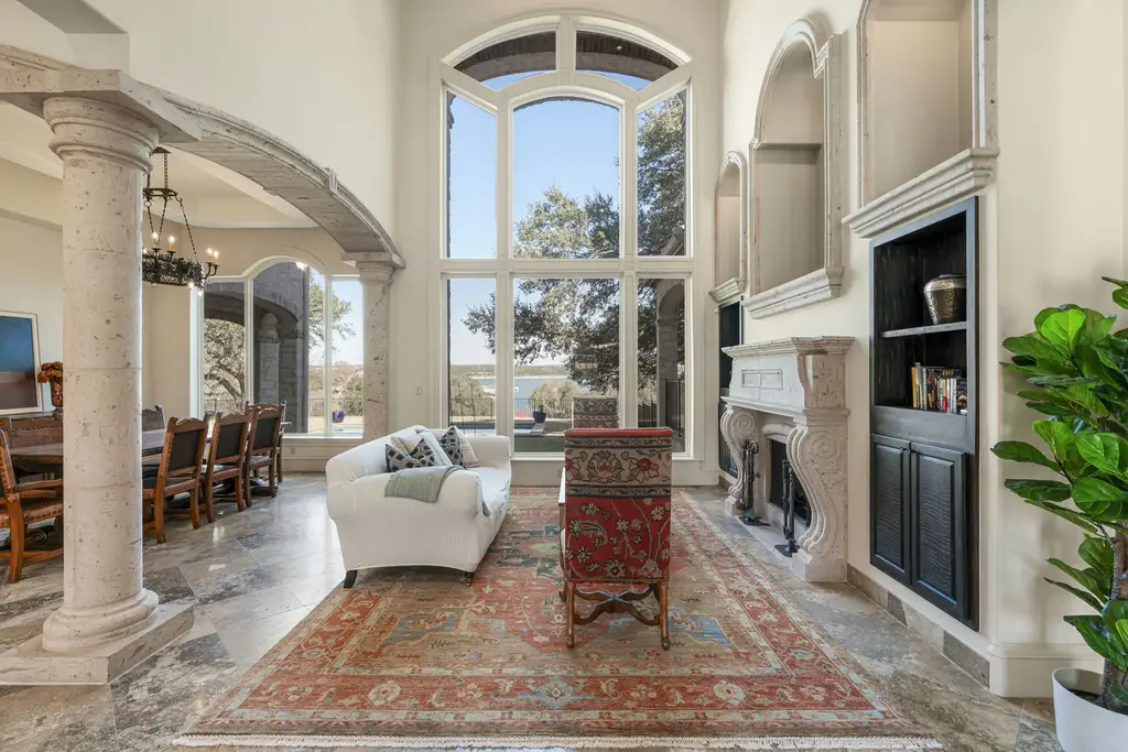 401 Brooks Hollow Road, Lakeway