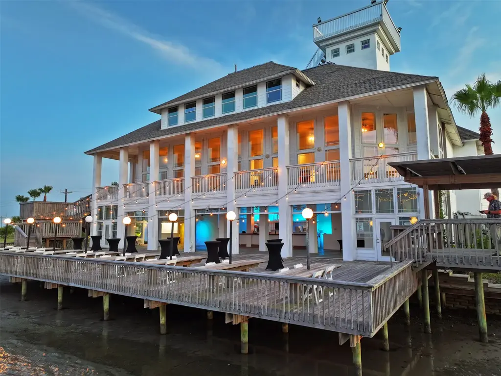 2100 E 361 Highway, Aransas Pass
