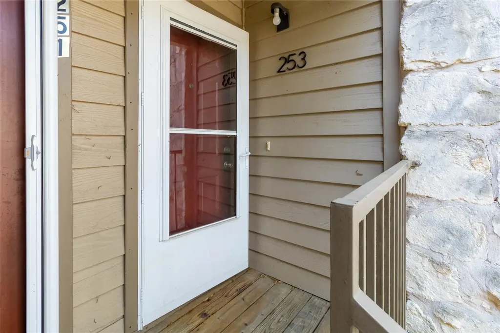 3809 Spicewood Springs Road 253, Austin