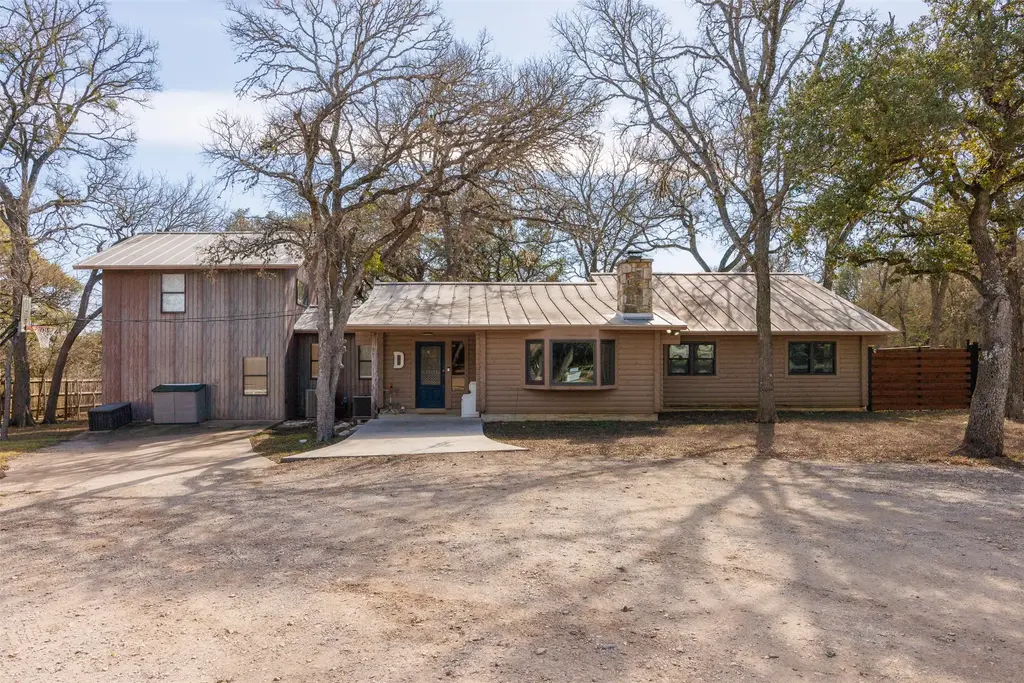 301 Green Acres Drive, Wimberley