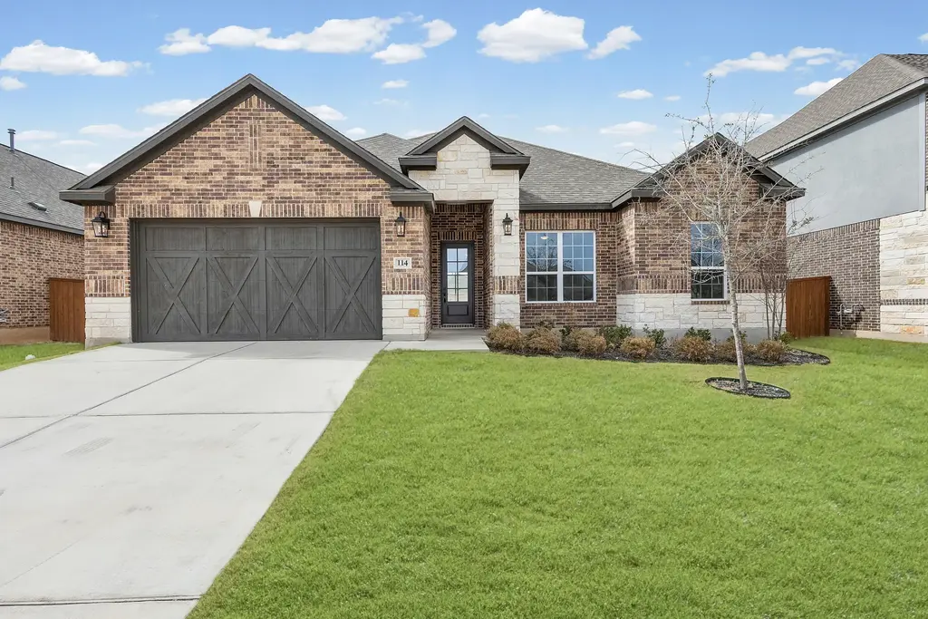 114 Nandina Path, Bastrop