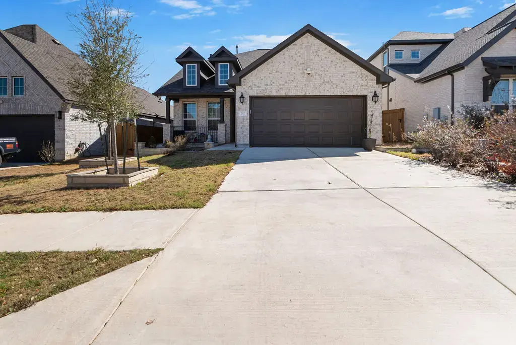 232 Barton Oak Trail, Georgetown