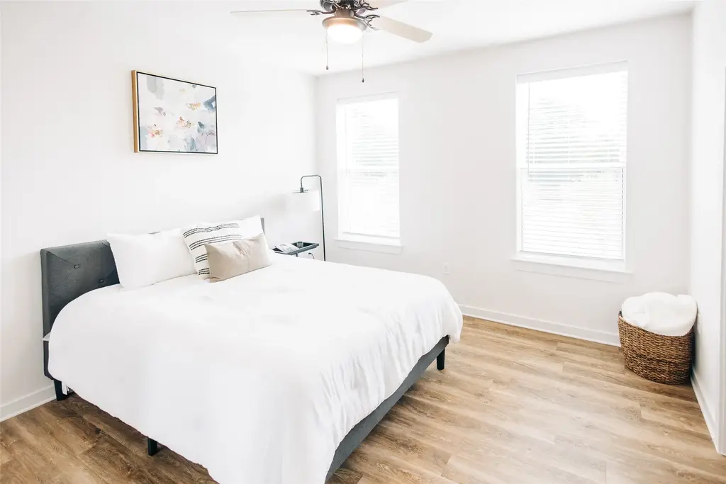 7051 Meadow Lake Boulevard 10103, Austin