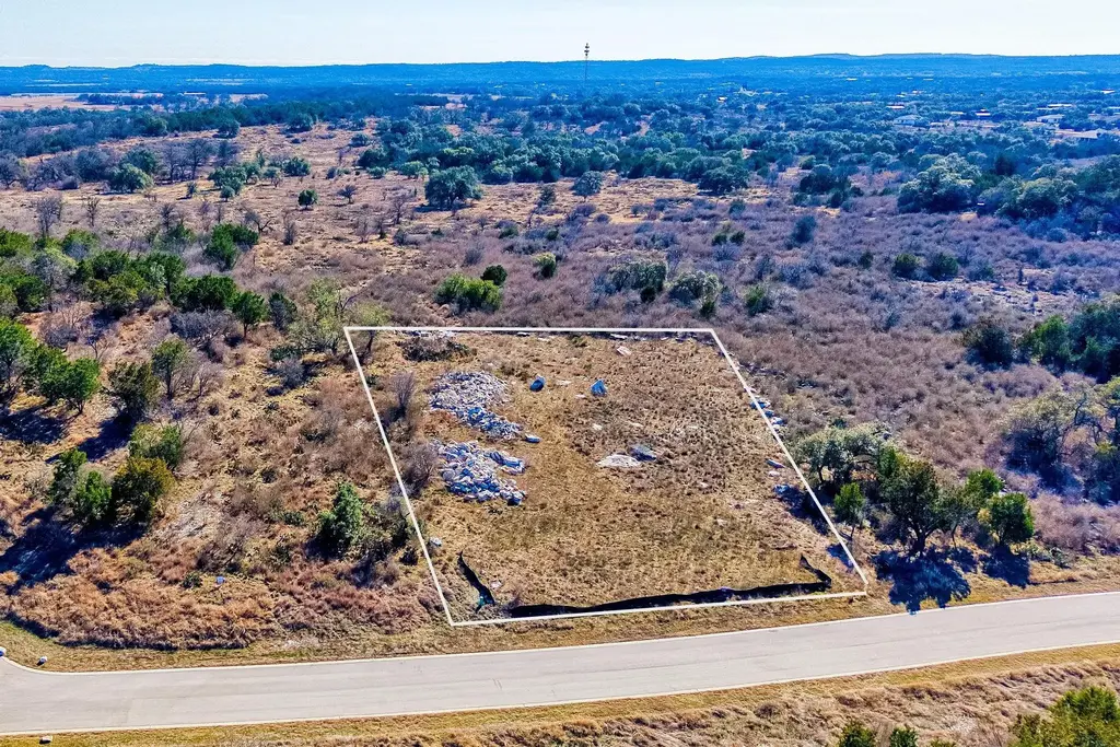 309 Eagle Basin Circle, Spicewood