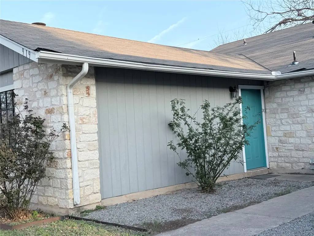 919 Woodlief Trail, Round Rock