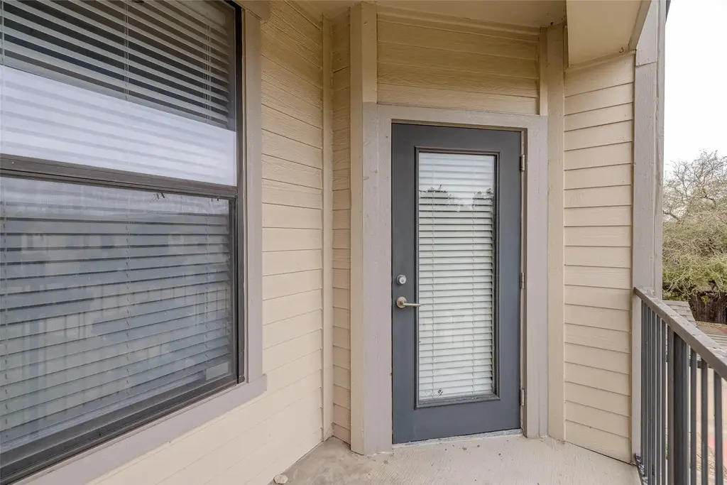8515 S Interstate 35 Road 04119, Austin