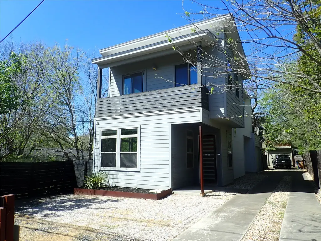 2912 E 14th Street A, Austin