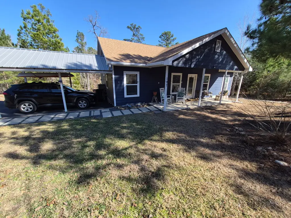 107 Honopu Drive, Bastrop