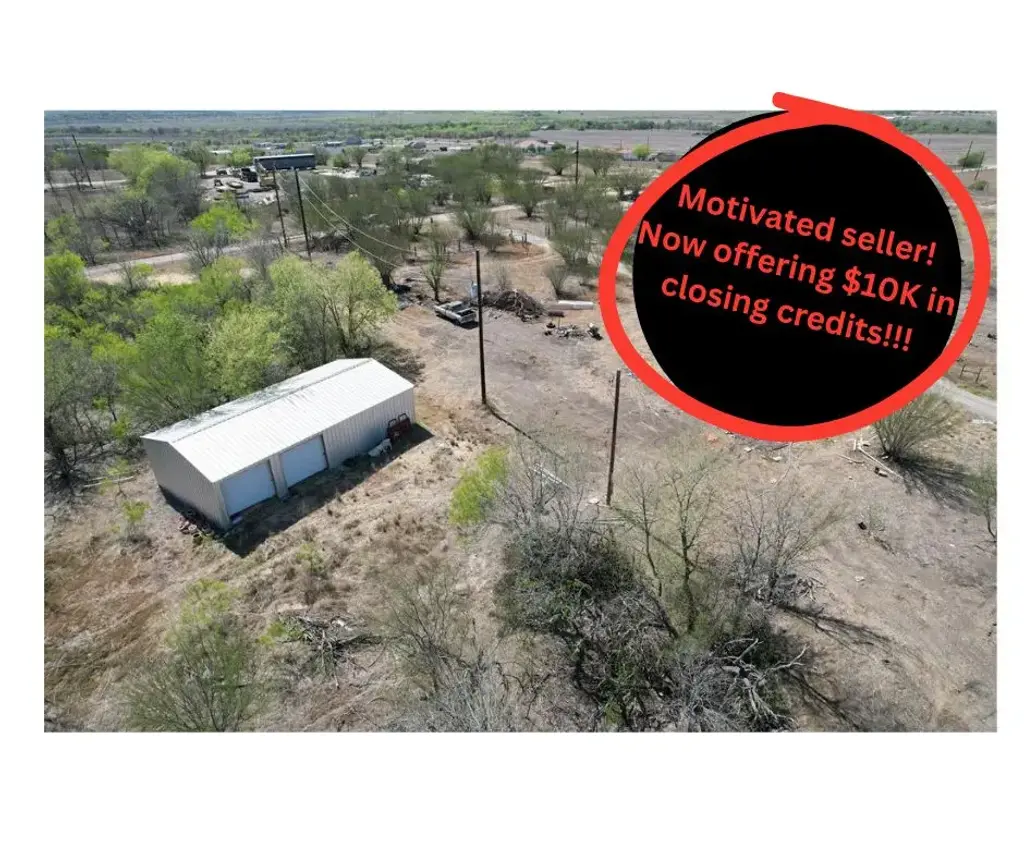 1205 Graef Road B, Kyle