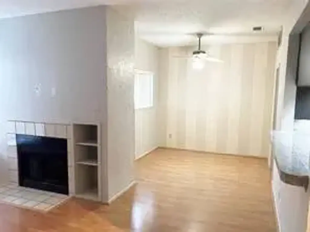 806 W 24th Street 201, Austin