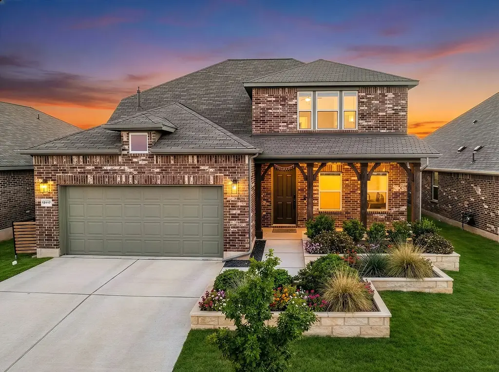 13117 Lapoynor Street, Manor