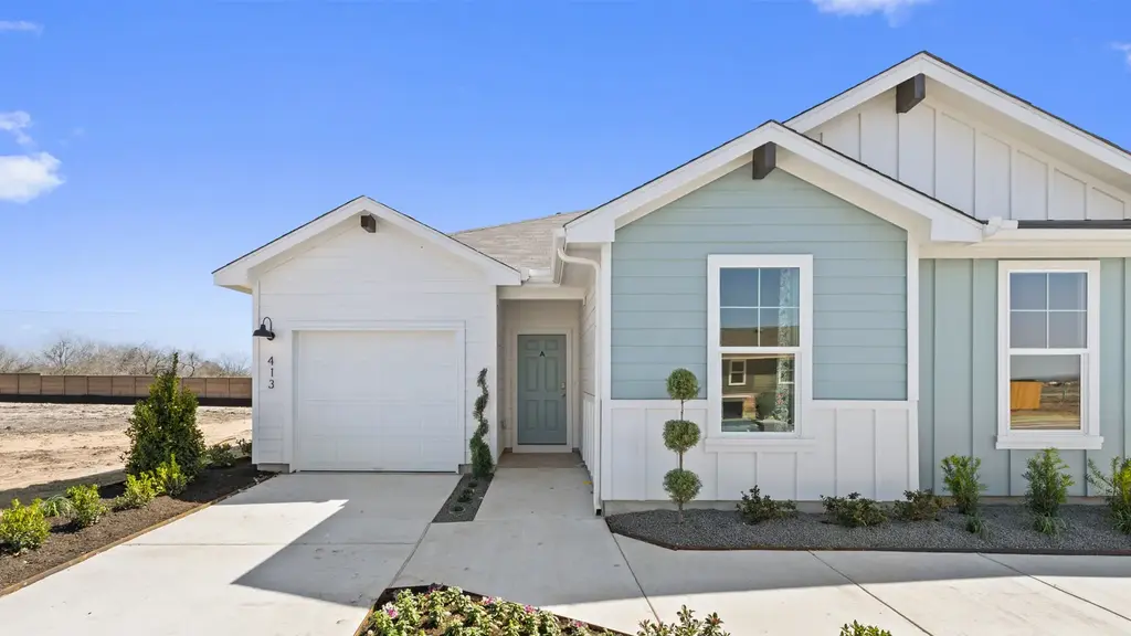 181 A Harrison Crossing, Uhland