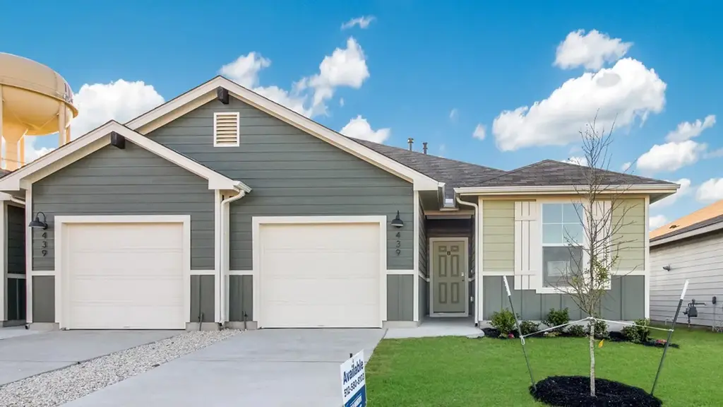 169 B Harrison Crossing, Uhland