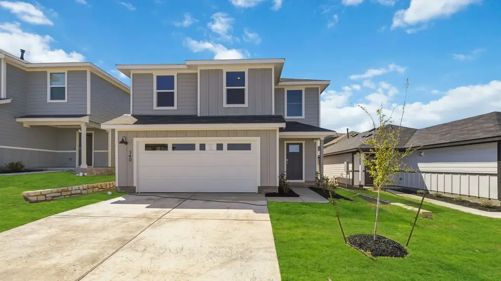 140 Schuenemann Way, Uhland