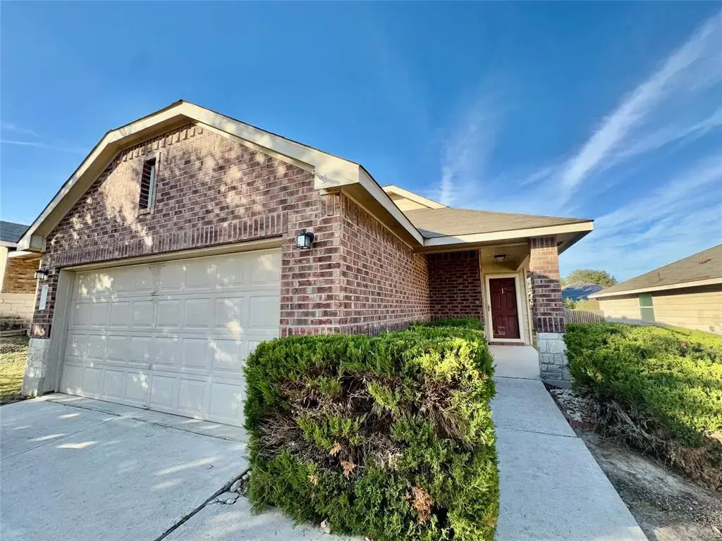 246 Pigeonberry Pass, Buda