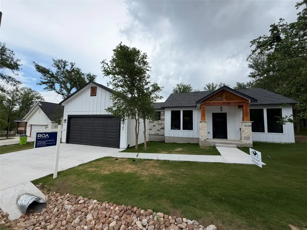 165 Nuuanu Lane, Bastrop