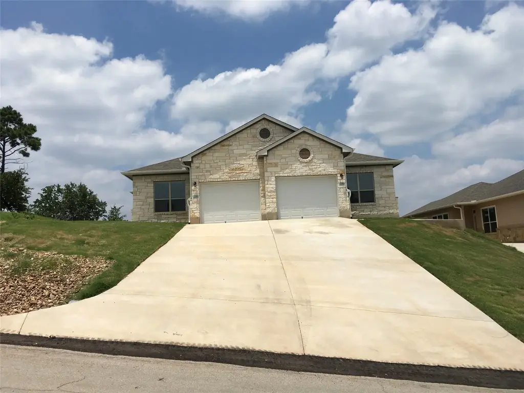 200 Mauna Kea Lane B, Bastrop