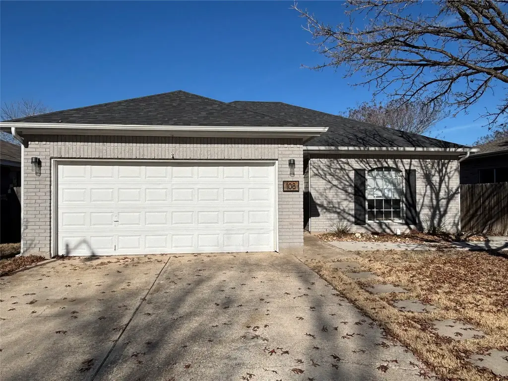 108 Shenandoah Trail, Elgin