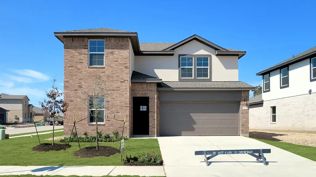 1821 Side Buster Trail, Leander