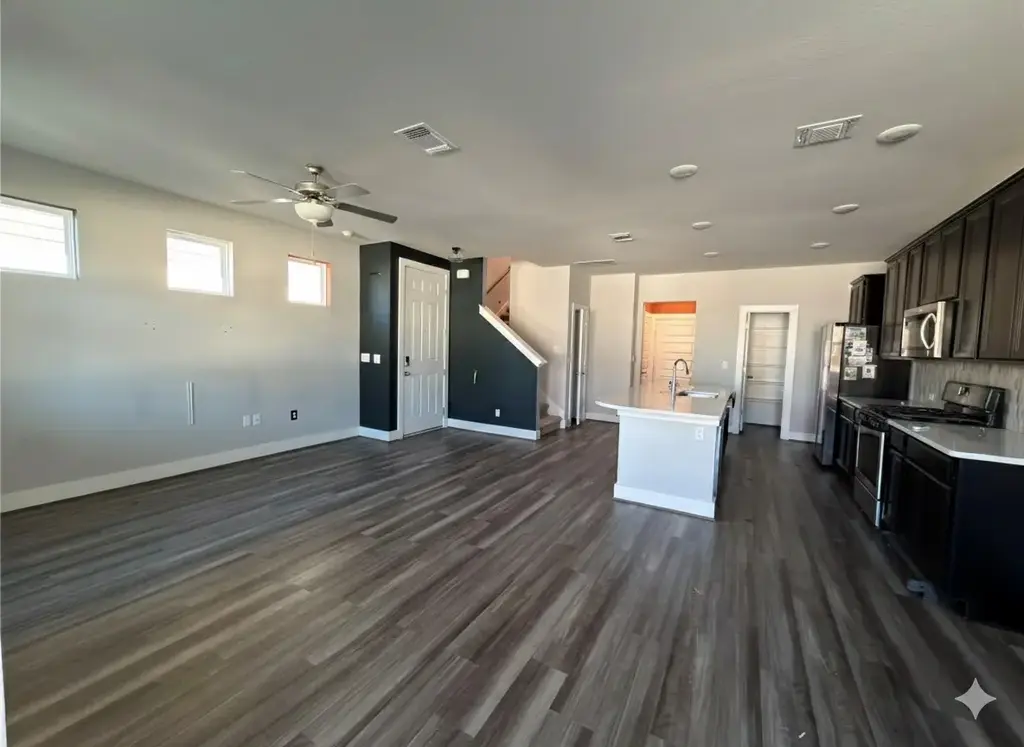 7312 Acela Trail, Austin