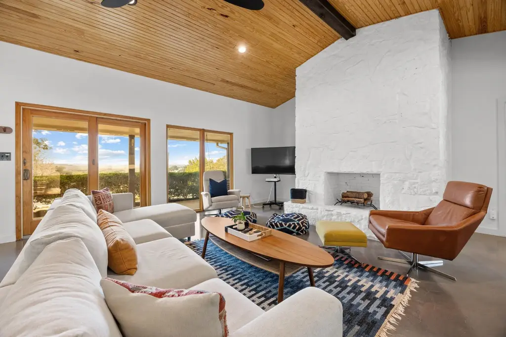 3807 Cedar Glen, Lago Vista