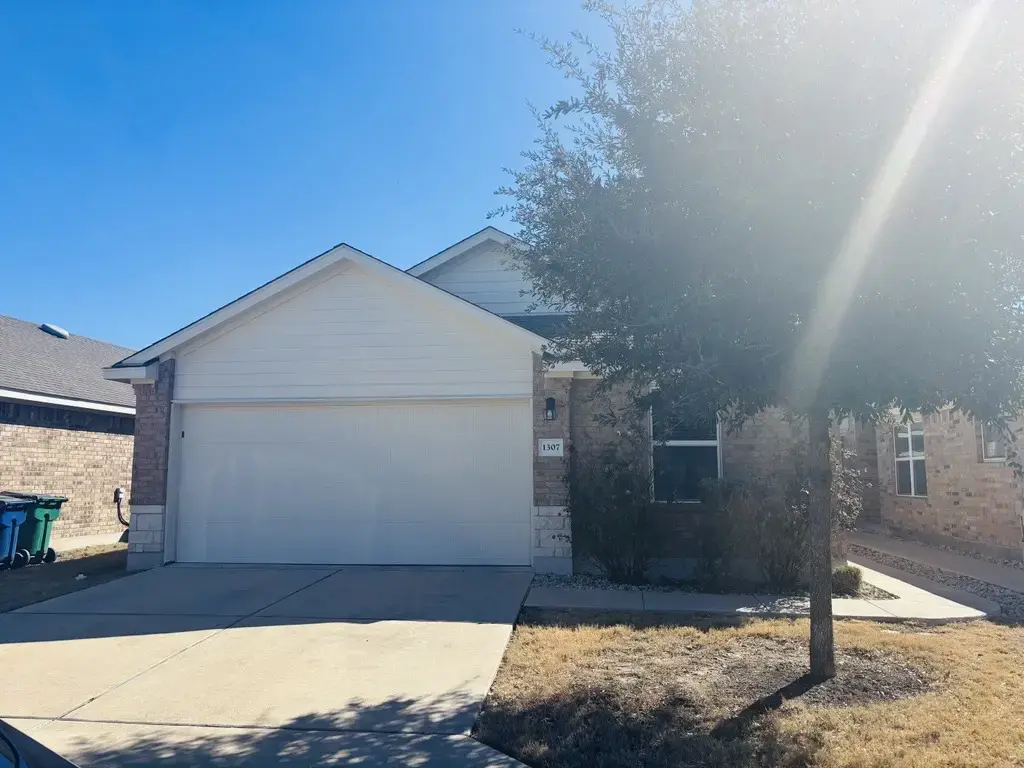 1307 Henry David Drive, Pflugerville