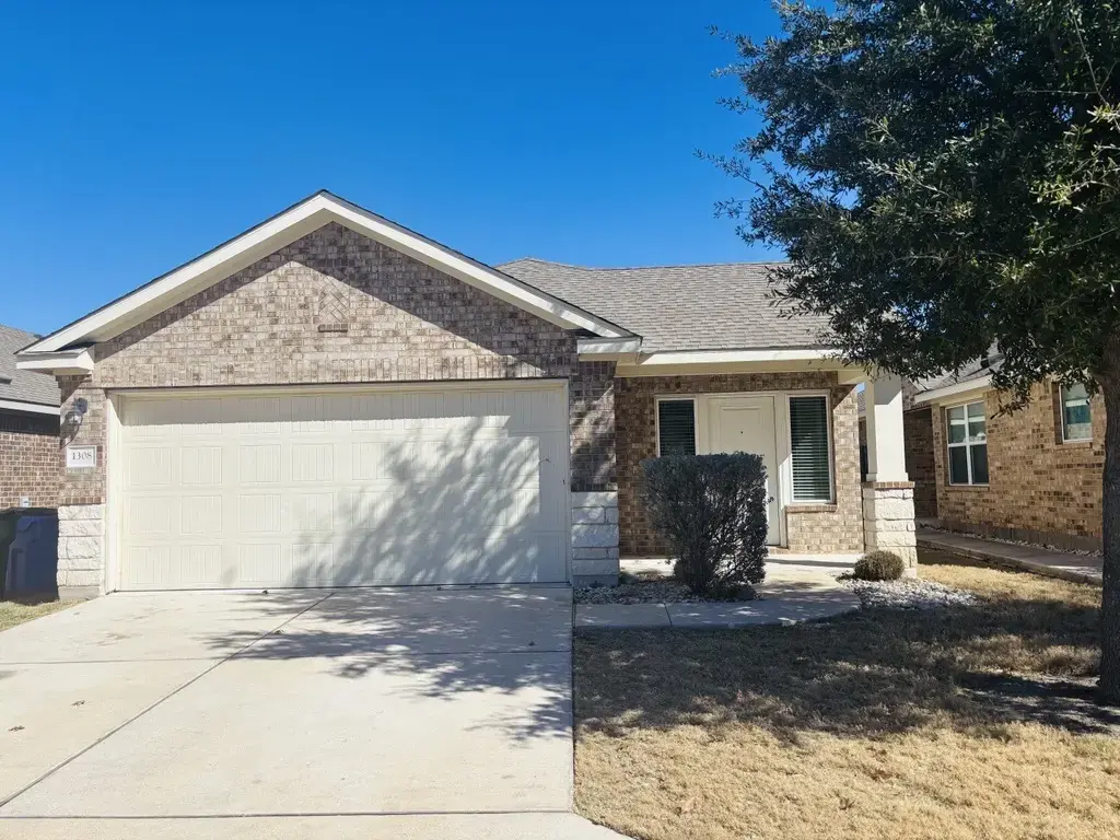 1308 Bear Peak Lane, Pflugerville