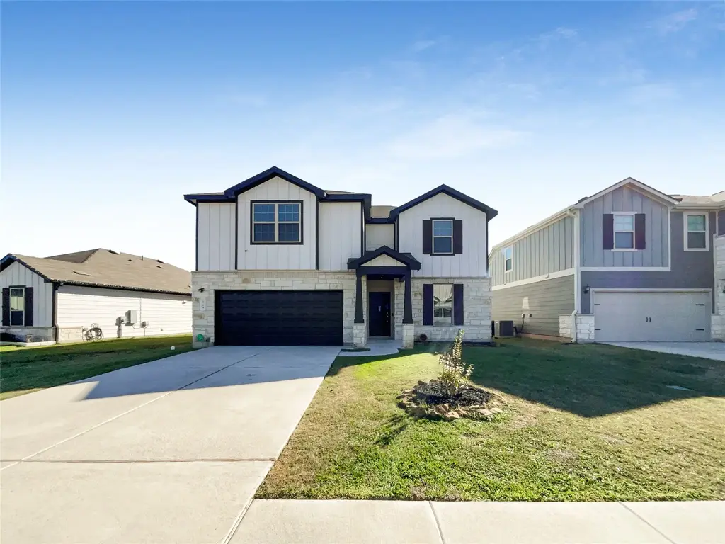 709 Hummingbird Lane, Leander