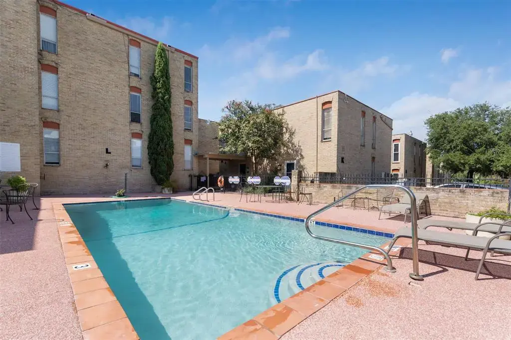 3431 North Hills Drive 126, Austin