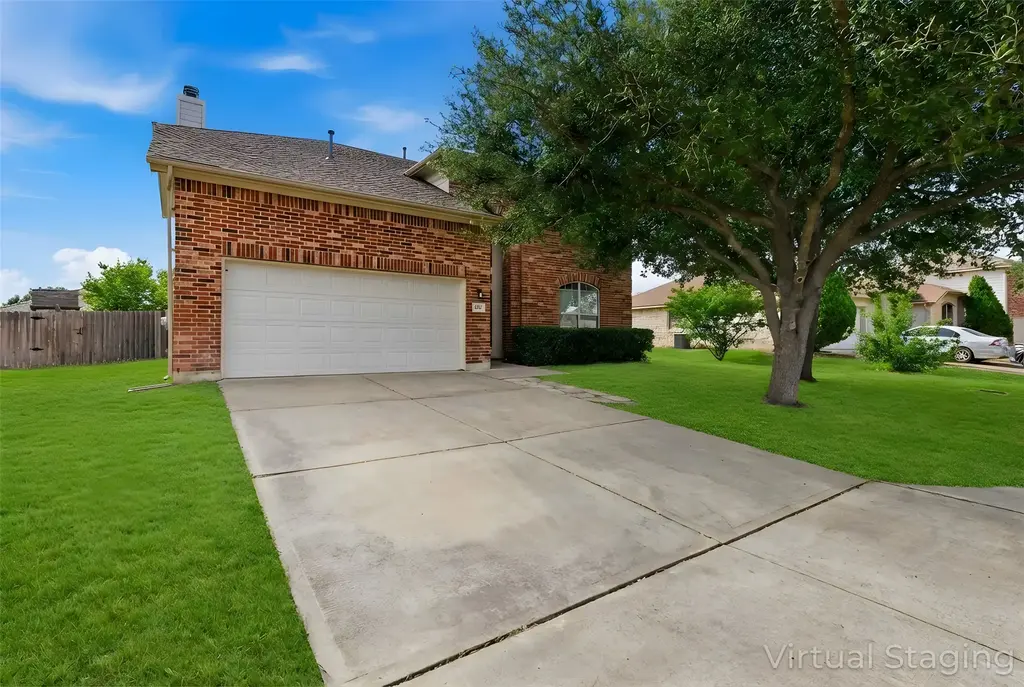 1502 Summercrest Boulevard, Georgetown