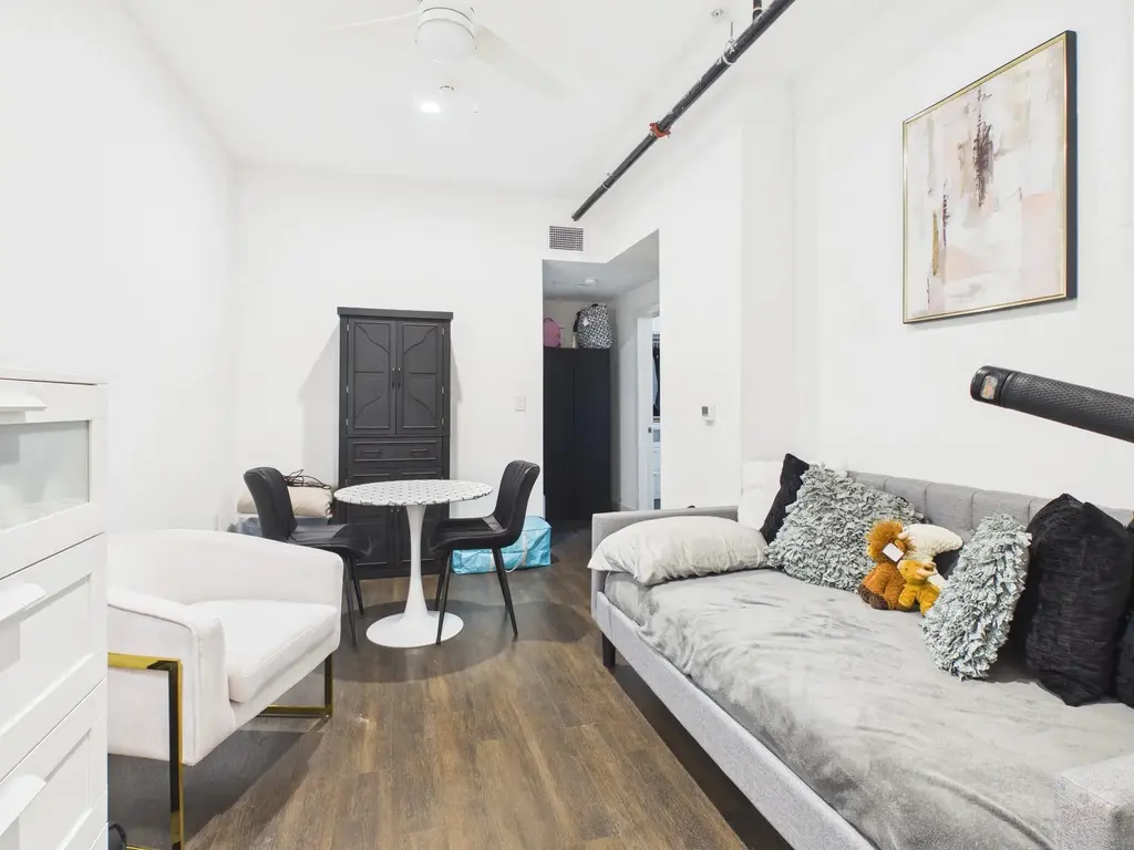 1010 W 26th Street 502, Austin