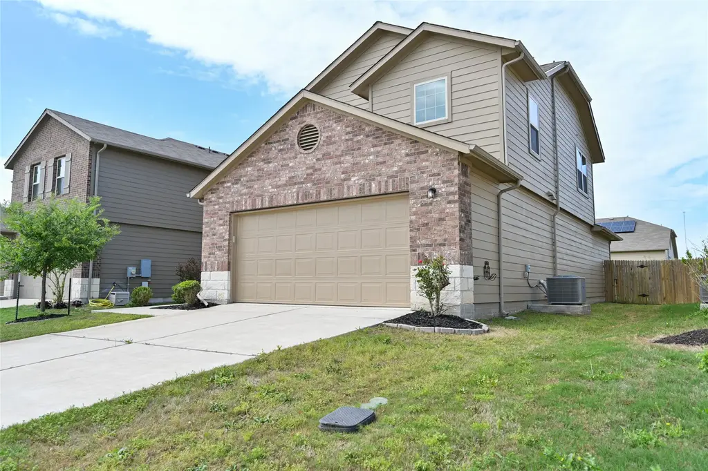 613 Pinnacle Drive, Georgetown