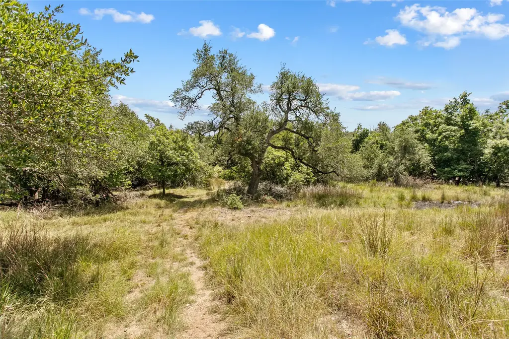 150 Oak Grove Drive, Dripping Springs