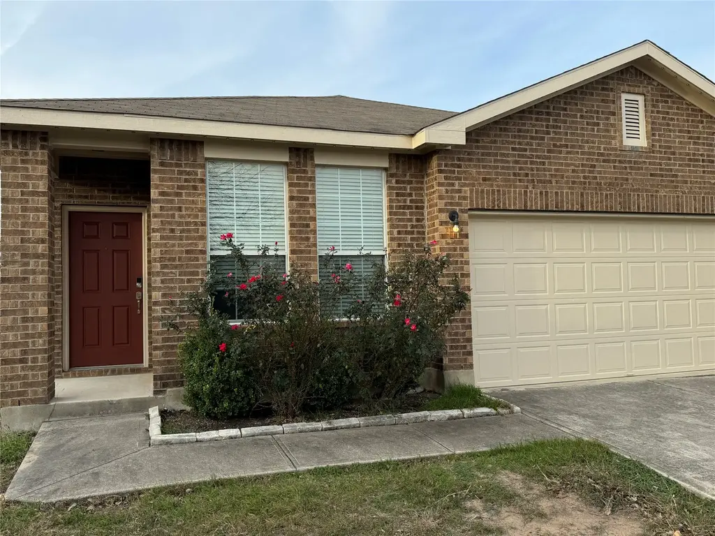 147 Pine Arbol Pass, Buda